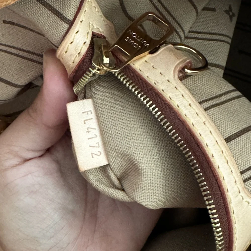 LOUIS VUITTON Monogram Delightful PM- used like new - Picture 10 of 16